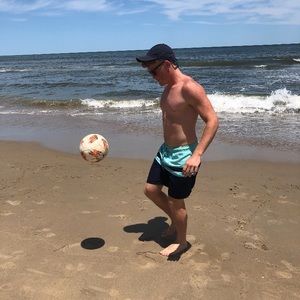 Meet your Posher, Logan